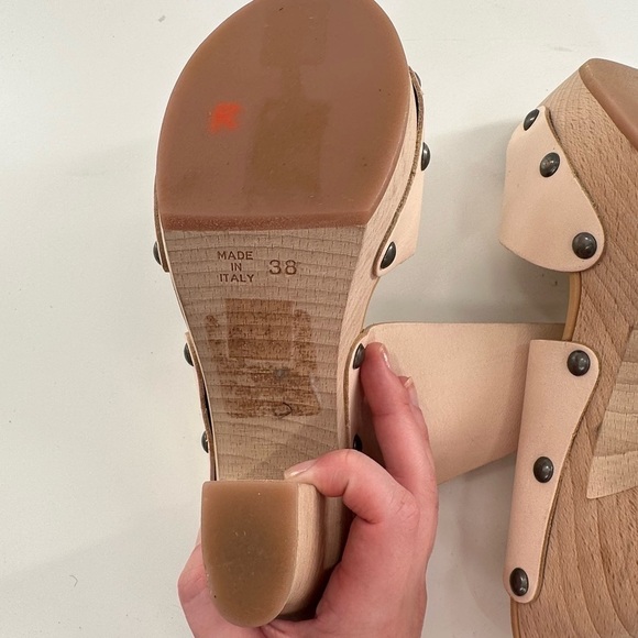 Sergio Rossi heels size 7.5 bone light pink Italian leather wooden platforms - Picture 10 of 14